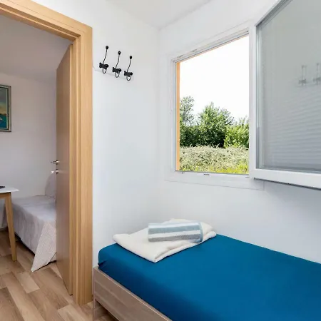 Holiday Camp Vruljica Дом отдыха *
